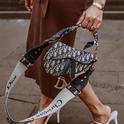 borsa dior saddle piccola|The Dior Saddle Bag Is Back: Here’s What You Need to Know.